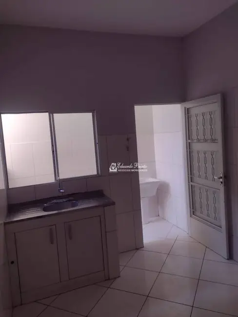 Foto 6 de Casa com 4 quartos à venda, 125m2 em Vila Rio de Janeiro, Guarulhos - SP