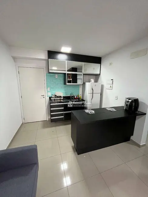 Kitnet com 1 quarto à venda, 85m2 em Jardim Flor da Montanha, Guarulhos - SP - imagem 3 Foto 3 de Kitnet com 1 quarto à venda, 85m2 em Jardim Flor da Montanha, Guarulhos - SP