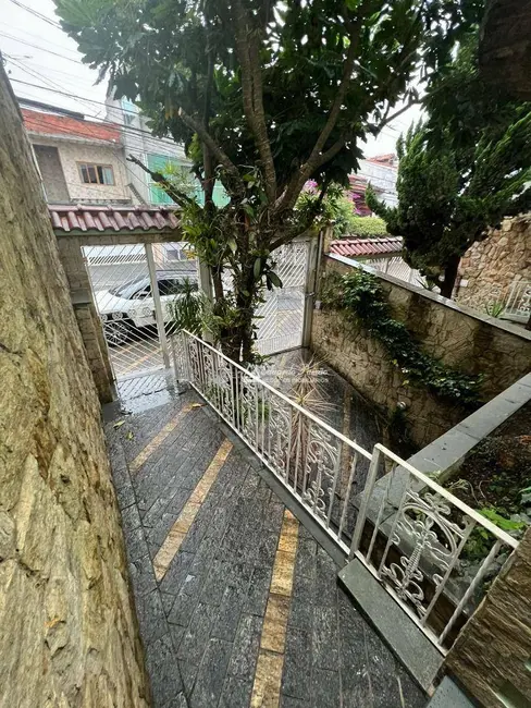 Sobrado com 3 quartos à venda e para alugar, 220m2 em Parque Continental, Guarulhos - SP - imagem 4 Foto 4 de Sobrado com 3 quartos à venda e para alugar, 220m2 em Parque Continental, Guarulhos - SP