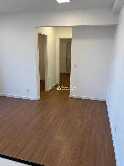 Foto 1 de Apartamento com 2 quartos para alugar, 58m2 em Vila Milton, Guarulhos - SP