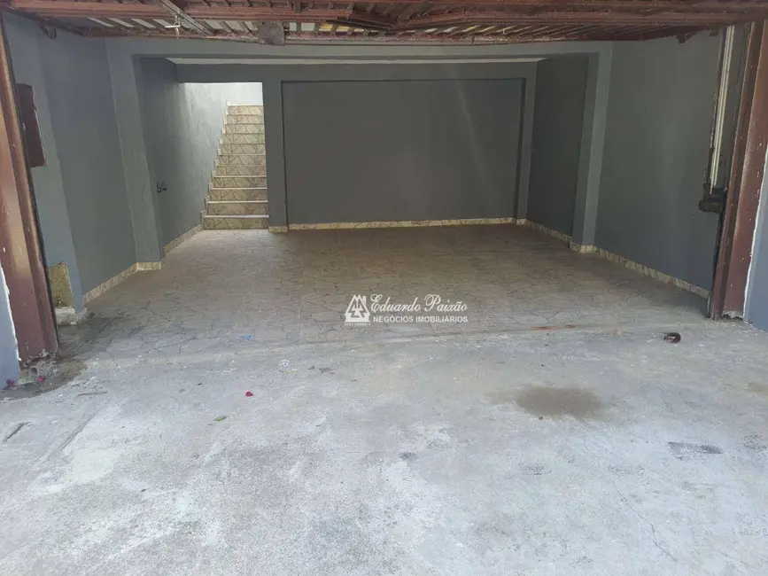 Sobrado com 2 quartos à venda, 125m2 em Jardim Ipanema, Guarulhos - SP - imagem 3 Foto 3 de Sobrado com 2 quartos à venda, 125m2 em Jardim Ipanema, Guarulhos - SP