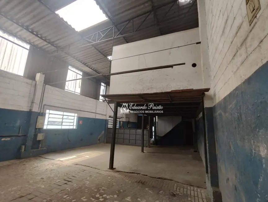 Armazém / Galpão para alugar, 350m2 em Vila Antonieta, Guarulhos - SP - imagem 5 Foto 5 de Armazém / Galpão para alugar, 350m2 em Vila Antonieta, Guarulhos - SP
