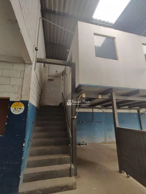 Armazém / Galpão para alugar, 350m2 em Vila Antonieta, Guarulhos - SP - imagem 8 Foto 8 de Armazém / Galpão para alugar, 350m2 em Vila Antonieta, Guarulhos - SP