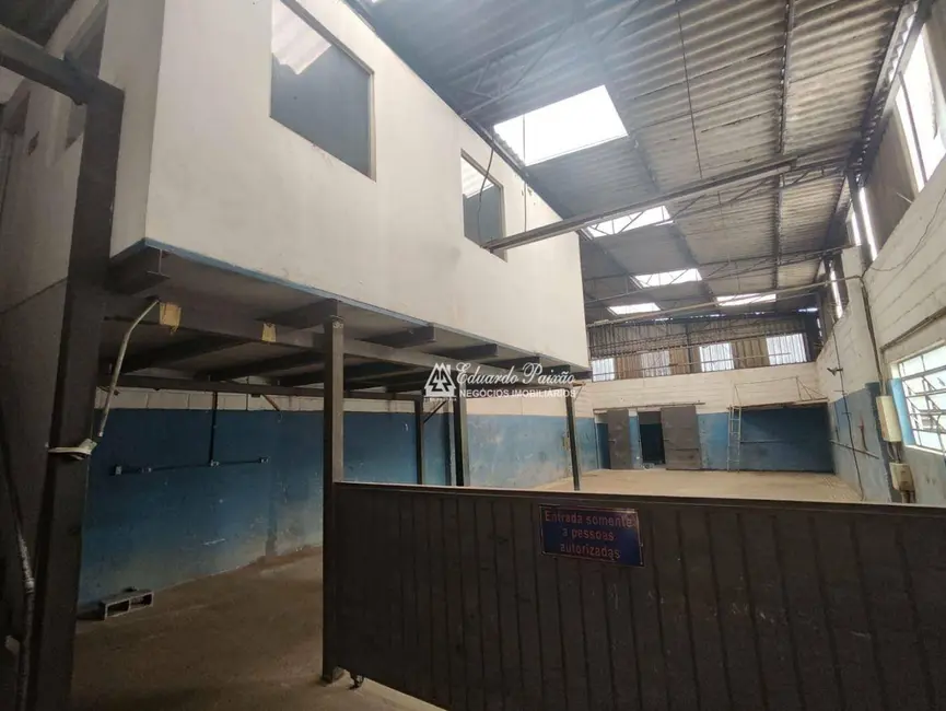 Armazém / Galpão para alugar, 350m2 em Vila Antonieta, Guarulhos - SP - imagem 3 Foto 3 de Armazém / Galpão para alugar, 350m2 em Vila Antonieta, Guarulhos - SP