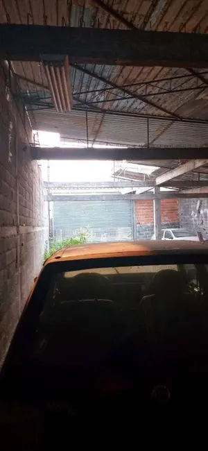 Armazém / Galpão à venda, 184m2 em Jardim Palmira, Guarulhos - SP - imagem 8 Foto 8 de Armazém / Galpão à venda, 184m2 em Jardim Palmira, Guarulhos - SP