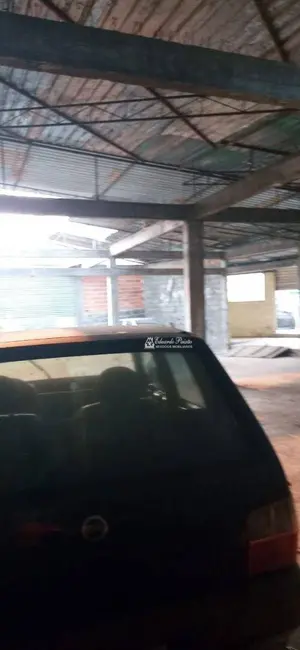 Armazém / Galpão à venda, 184m2 em Jardim Palmira, Guarulhos - SP - imagem 5 Foto 5 de Armazém / Galpão à venda, 184m2 em Jardim Palmira, Guarulhos - SP