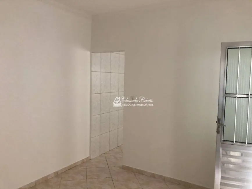Foto 2 de Casa com 1 quarto para alugar, 125m2 em Jardim do Papai, Guarulhos - SP
