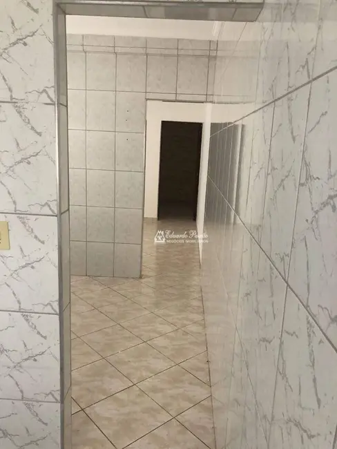 Foto 6 de Casa com 1 quarto para alugar, 125m2 em Jardim do Papai, Guarulhos - SP