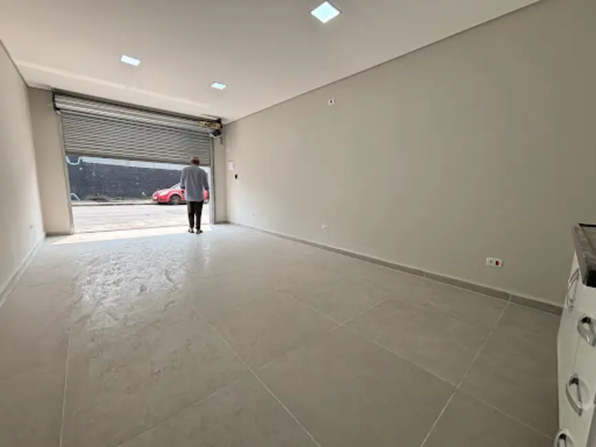 Foto 3 de Sala Comercial para alugar, 30m2 em Jardim Dourado, Guarulhos - SP