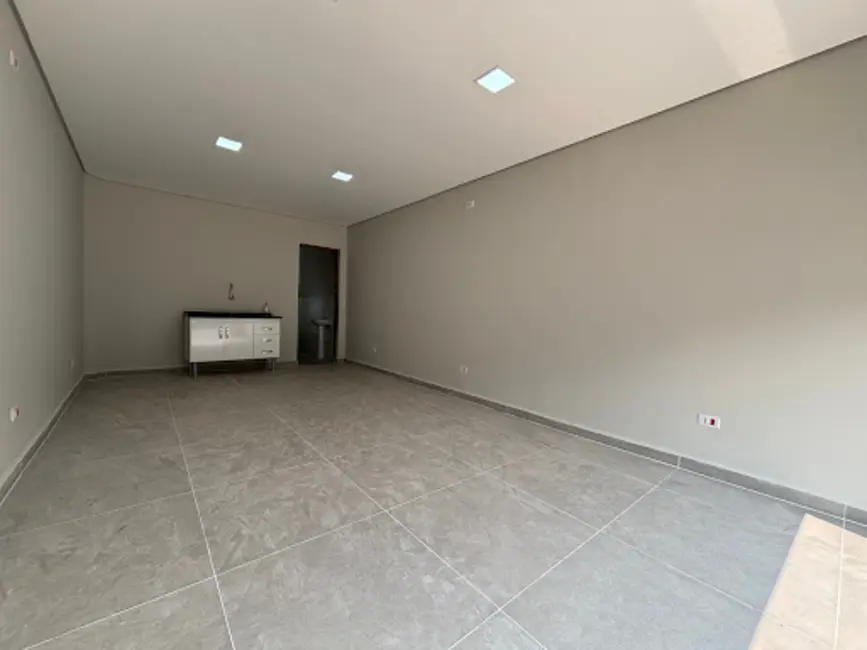 Foto 1 de Sala Comercial para alugar, 30m2 em Jardim Dourado, Guarulhos - SP