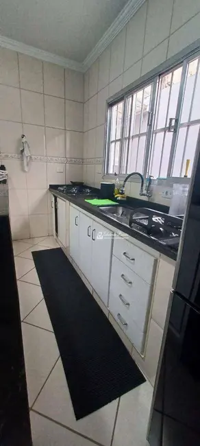 Casa com 3 quartos à venda, 243m2 em Vila Augusta, Guarulhos - SP - imagem 9 Foto 9 de Casa com 3 quartos à venda, 243m2 em Vila Augusta, Guarulhos - SP