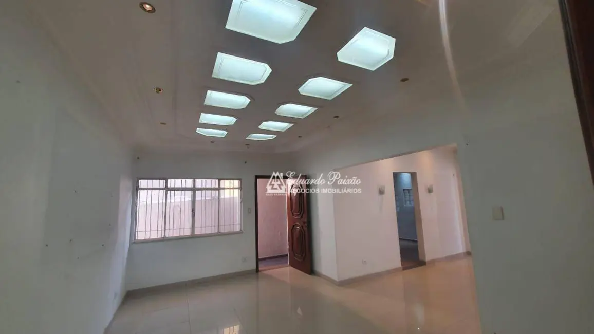 Casa com 3 quartos para alugar, 450m2 em Vila Rosália, Guarulhos - SP - imagem 7 Foto 7 de Casa com 3 quartos para alugar, 450m2 em Vila Rosália, Guarulhos - SP