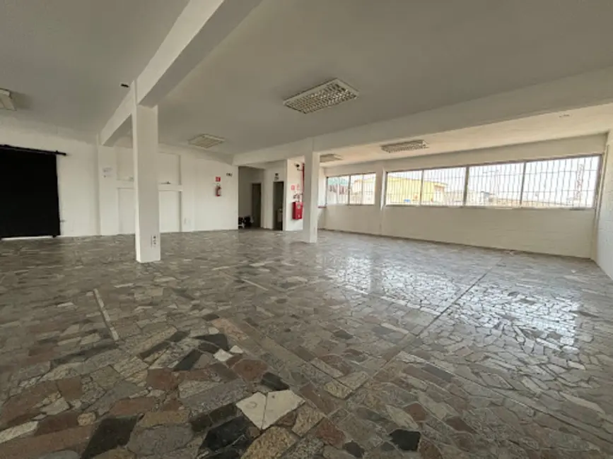 Foto 2 de Sala Comercial para alugar, 518m2 em Jardim Paraventi, Guarulhos - SP