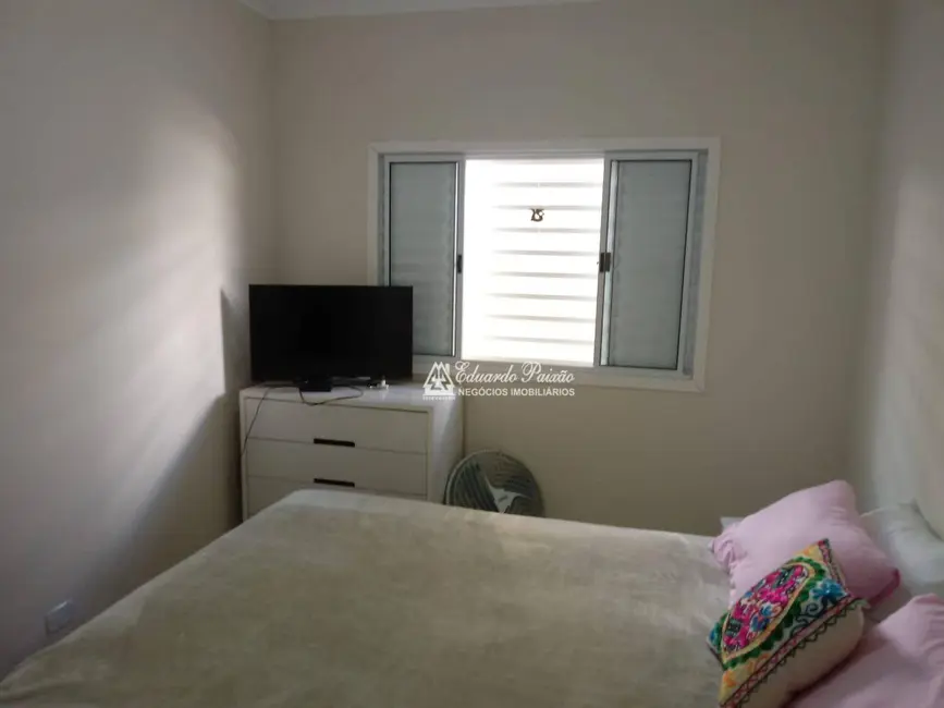 Foto 9 de Casa com 3 quartos à venda, 200m2 em Vila Galvão, Guarulhos - SP