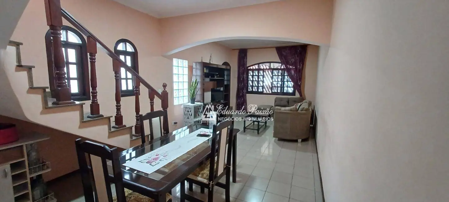 Foto 4 de Sobrado com 3 quartos à venda, 125m2 em Jardim Rosana, Guarulhos - SP