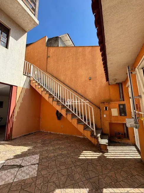 Foto 3 de Sobrado com 3 quartos à venda e para alugar, 162m2 em Vila Tijuco, Guarulhos - SP