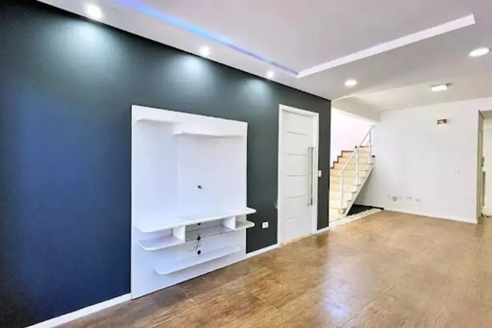 Foto 2 de Casa com 3 quartos à venda, 256m2 em Vila Harmonia, Guarulhos - SP