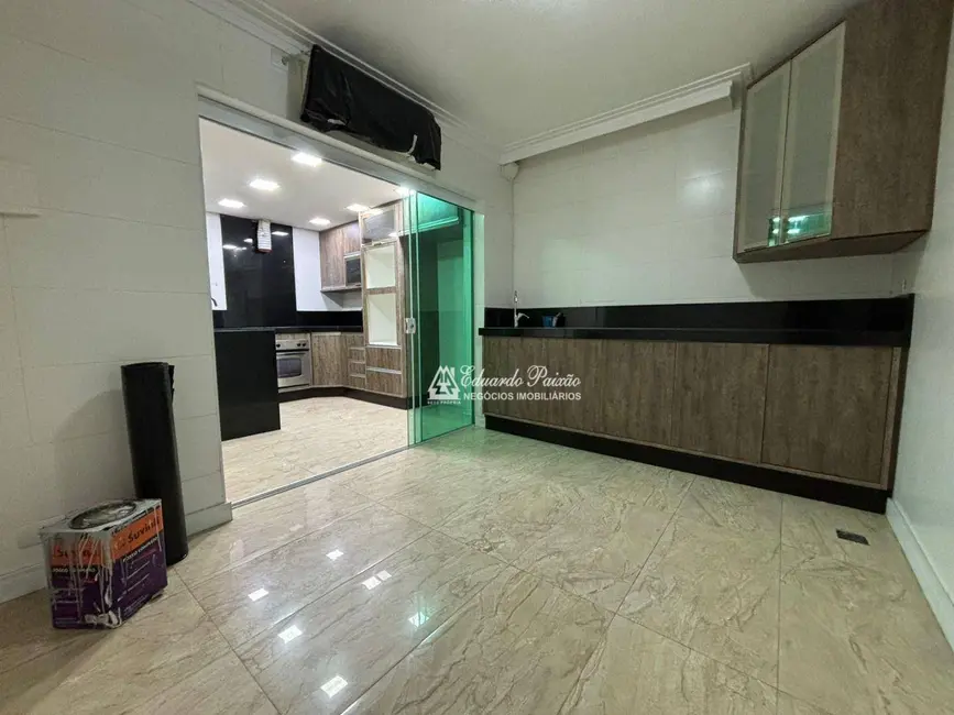 Foto 8 de Sobrado com 3 quartos à venda e para alugar, 150m2 em Jardim Santa Mena, Guarulhos - SP