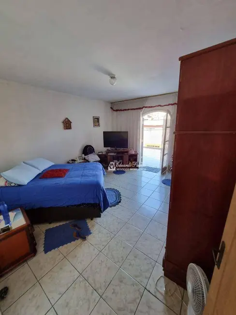 Sobrado com 2 quartos à venda, 150m2 em Jardim Moreira, Guarulhos - SP - imagem 8 Foto 8 de Sobrado com 2 quartos à venda, 150m2 em Jardim Moreira, Guarulhos - SP
