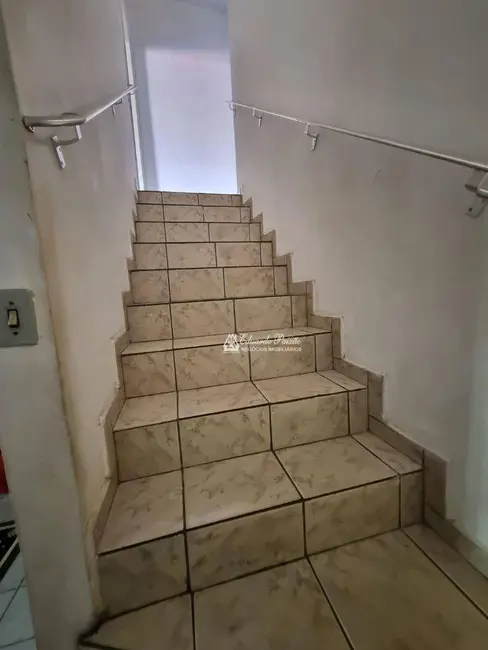 Sobrado com 2 quartos à venda, 150m2 em Jardim Moreira, Guarulhos - SP - imagem 9 Foto 9 de Sobrado com 2 quartos à venda, 150m2 em Jardim Moreira, Guarulhos - SP