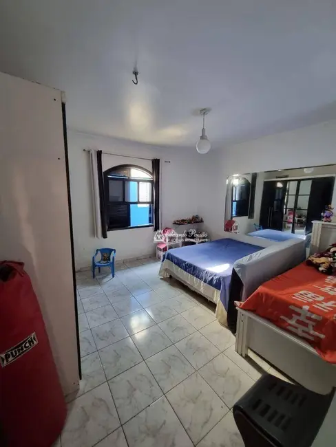 Sobrado com 2 quartos à venda, 150m2 em Jardim Moreira, Guarulhos - SP - imagem 7 Foto 7 de Sobrado com 2 quartos à venda, 150m2 em Jardim Moreira, Guarulhos - SP