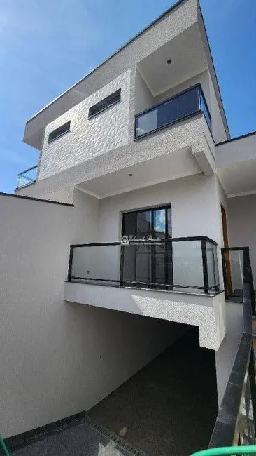 Foto 2 de Sobrado com 3 quartos à venda, 170m2 em Jardim Santa Mena, Guarulhos - SP