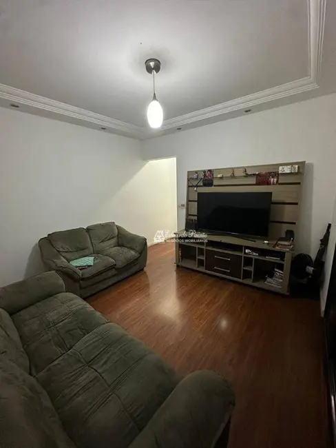 Foto 1 de Casa com 2 quartos à venda, 125m2 em Jardim Rosana, Guarulhos - SP