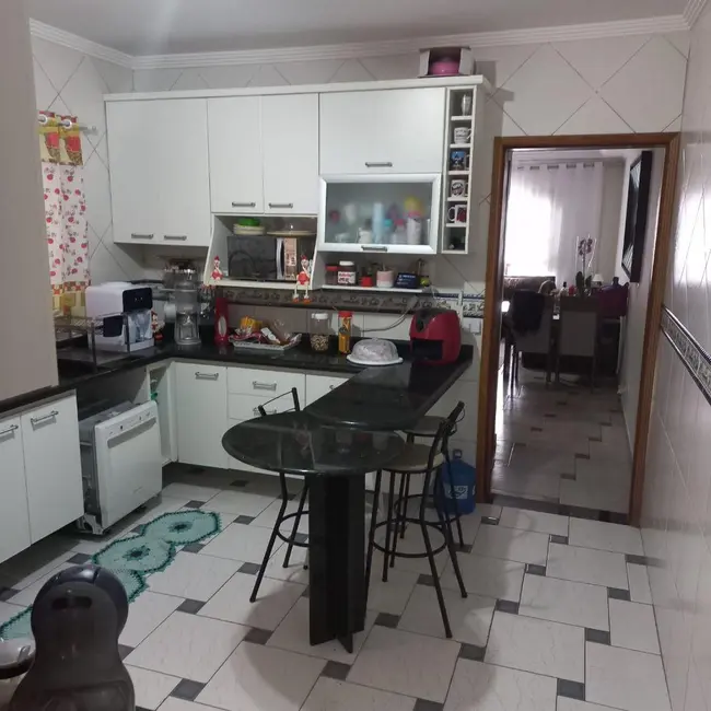 Foto 4 de Sobrado com 3 quartos à venda e para alugar, 150m2 em Parque Santo Antônio, Guarulhos - SP