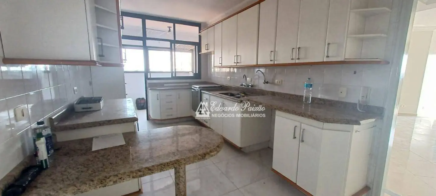 Apartamento com 3 quartos à venda, 130m2 em Vila Galvão, Guarulhos - SP - imagem 9 Foto 9 de Apartamento com 3 quartos à venda, 130m2 em Vila Galvão, Guarulhos - SP