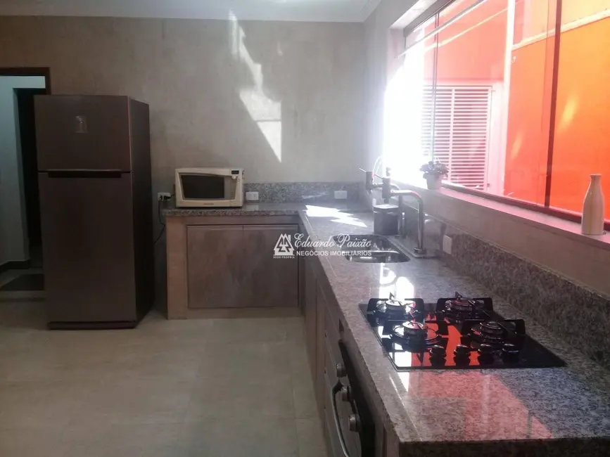 Foto 2 de Sobrado com 3 quartos à venda, 157m2 em Vila Augusta, Guarulhos - SP