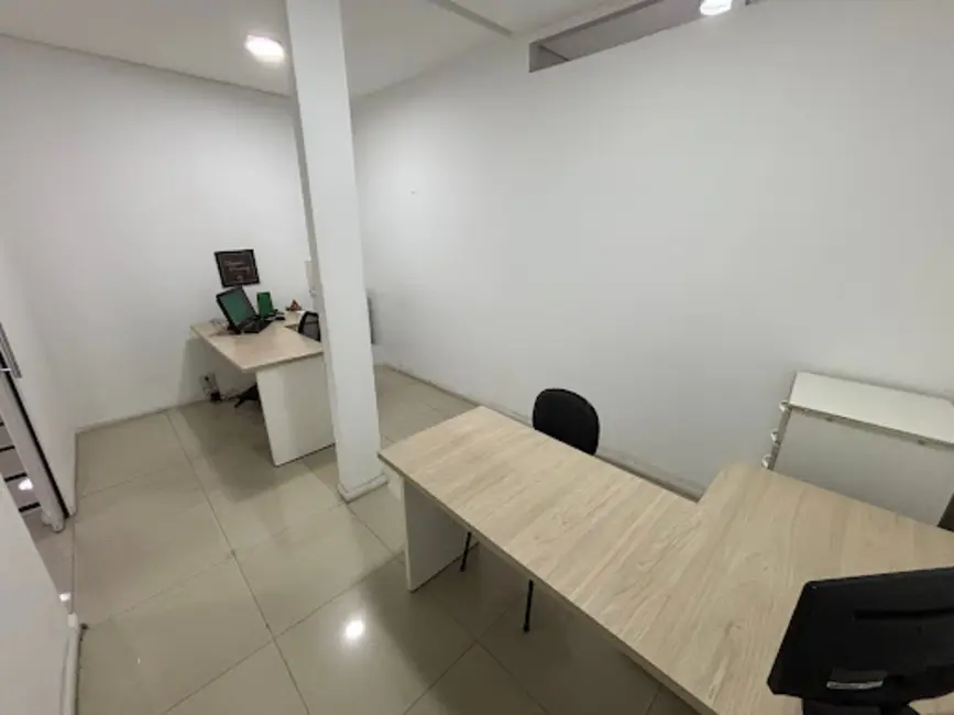 Sala Comercial para alugar, 80m2 em Vila Flórida, Guarulhos - SP - imagem 3 Foto 3 de Sala Comercial para alugar, 80m2 em Vila Flórida, Guarulhos - SP