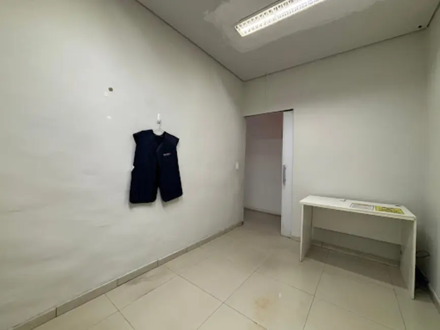 Sala Comercial para alugar, 80m2 em Vila Flórida, Guarulhos - SP - imagem 6 Foto 6 de Sala Comercial para alugar, 80m2 em Vila Flórida, Guarulhos - SP