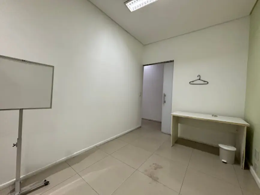 Sala Comercial para alugar, 80m2 em Vila Flórida, Guarulhos - SP - imagem 9 Foto 9 de Sala Comercial para alugar, 80m2 em Vila Flórida, Guarulhos - SP