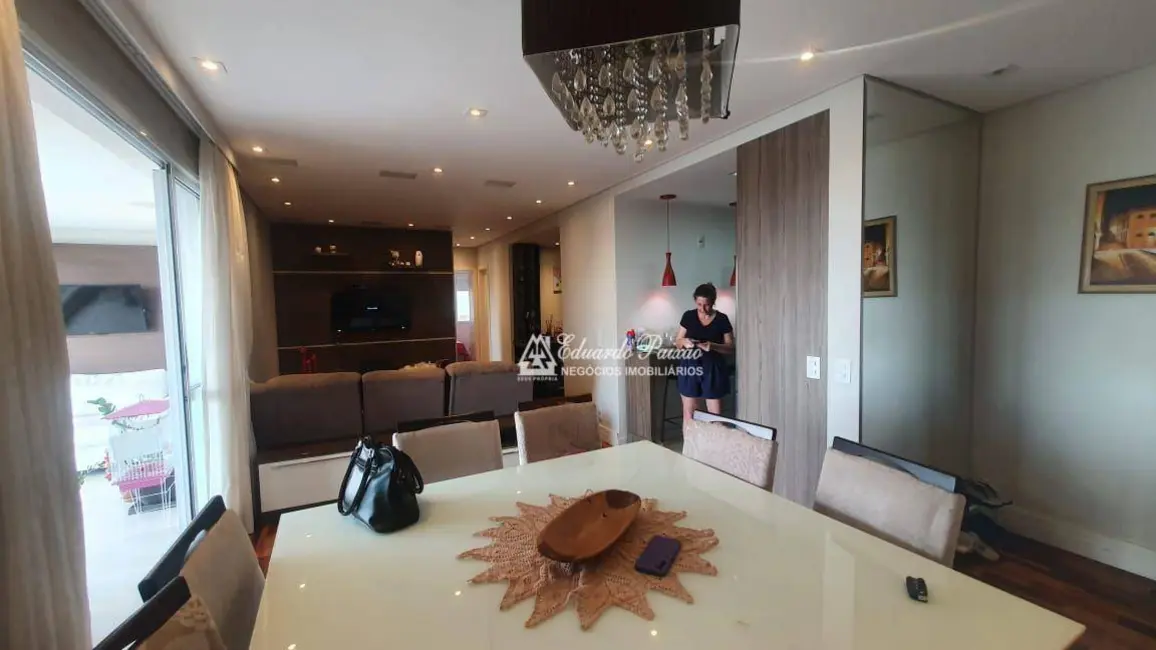 Foto 2 de Apartamento com 3 quartos à venda, 180m2 em Vila Galvão, Guarulhos - SP