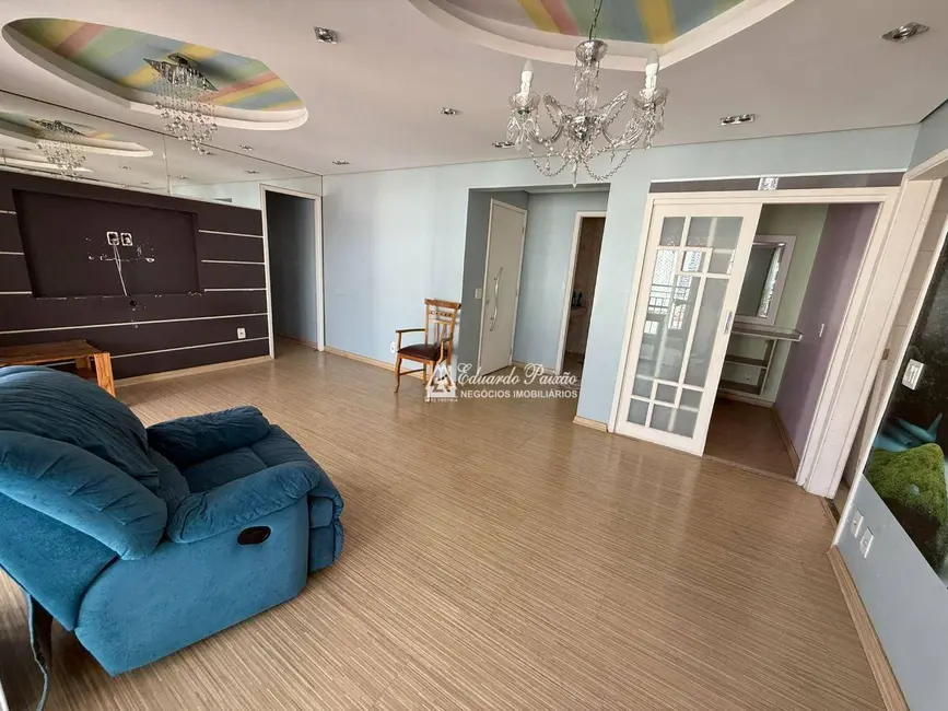 Apartamento com 4 quartos à venda, 134m2 em Vila Augusta, Guarulhos - SP - imagem 5 Foto 5 de Apartamento com 4 quartos à venda, 134m2 em Vila Augusta, Guarulhos - SP