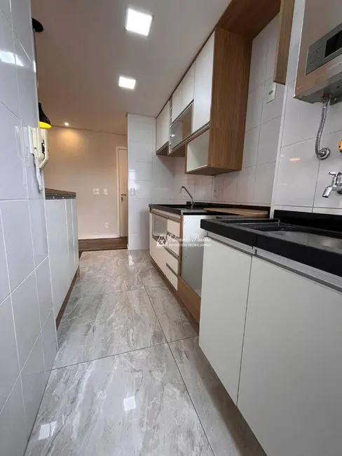 Apartamento com 2 quartos à venda, 65m2 em Jardim Flor da Montanha, Guarulhos - SP - imagem 3 Foto 3 de Apartamento com 2 quartos à venda, 65m2 em Jardim Flor da Montanha, Guarulhos - SP