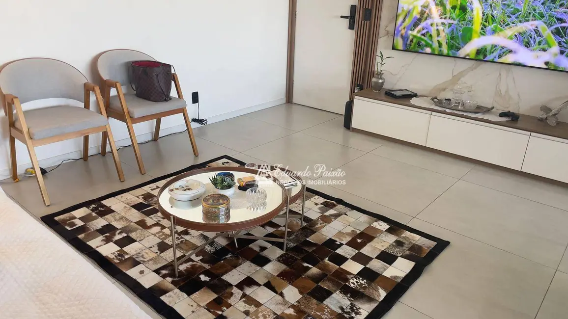 Foto 2 de Apartamento com 3 quartos à venda, 79m2 em Vila Augusta, Guarulhos - SP