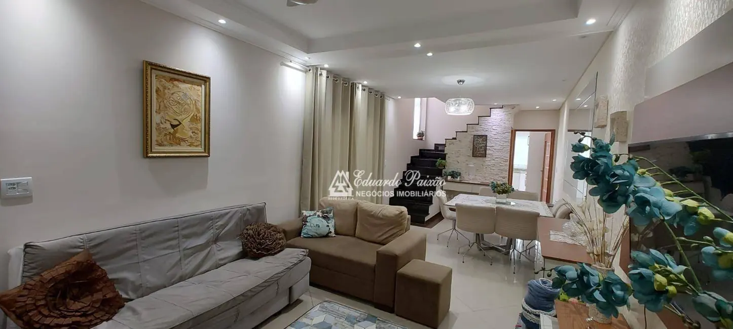 Foto 2 de Sobrado com 3 quartos à venda, 125m2 em Jardim Santa Clara, Guarulhos - SP
