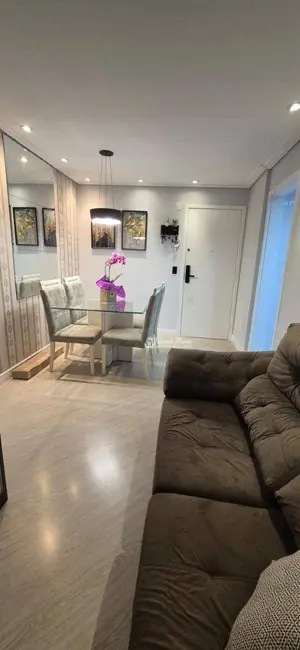 Foto 2 de Apartamento com 2 quartos à venda, 56m2 em Vila das Palmeiras, Guarulhos - SP