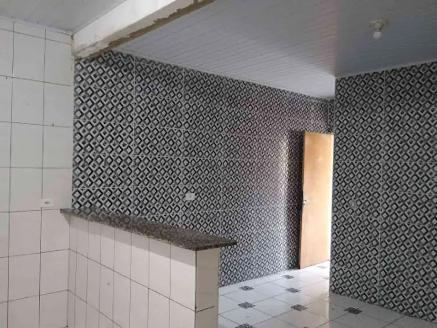 Casa com 1 quarto para alugar, 50m2 em Jardim Monte Alto, Guarulhos - SP - imagem 3 Foto 3 de Casa com 1 quarto para alugar, 50m2 em Jardim Monte Alto, Guarulhos - SP