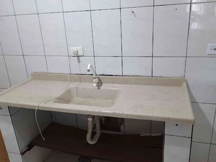 Casa com 1 quarto para alugar, 50m2 em Jardim Monte Alto, Guarulhos - SP - imagem 7 Foto 7 de Casa com 1 quarto para alugar, 50m2 em Jardim Monte Alto, Guarulhos - SP
