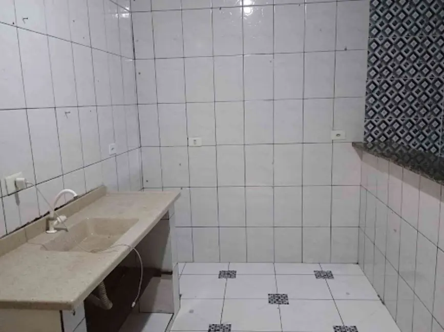 Casa com 1 quarto para alugar, 50m2 em Jardim Monte Alto, Guarulhos - SP - imagem 6 Foto 6 de Casa com 1 quarto para alugar, 50m2 em Jardim Monte Alto, Guarulhos - SP