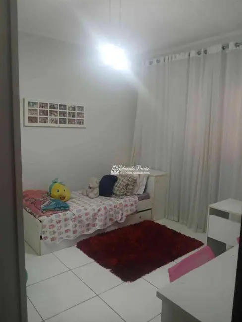 Foto 5 de Casa com 4 quartos à venda, 250m2 em Jardim Santa Mena, Guarulhos - SP