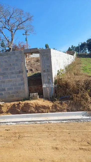 Foto 2 de Terreno / Lote à venda, 632m2 em Igarata - SP
