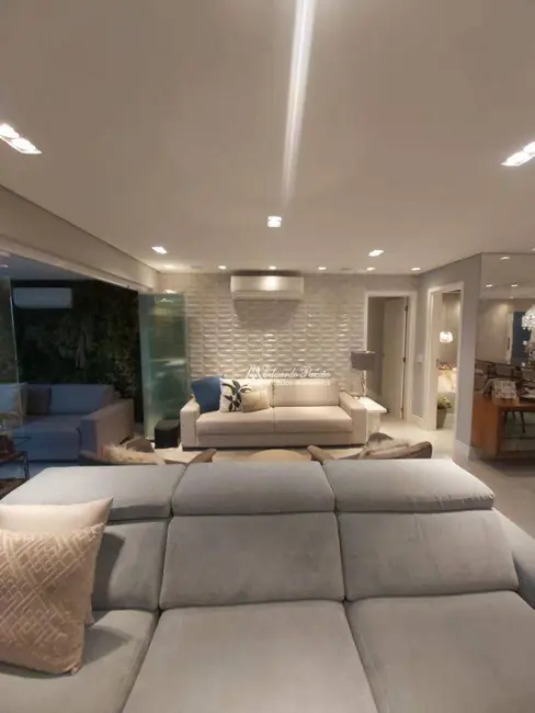 Foto 3 de Apartamento com 3 quartos à venda, 284m2 em Jardim Flor da Montanha, Guarulhos - SP