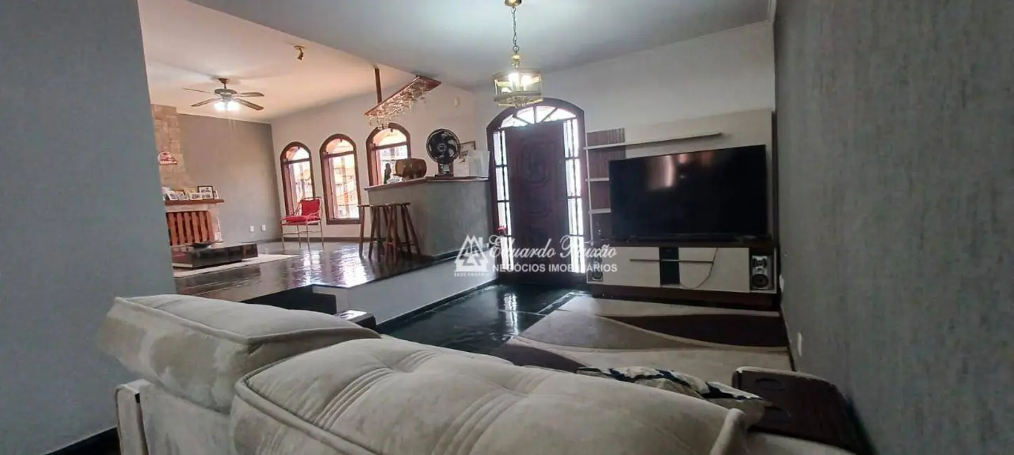 Foto 1 de Casa com 3 quartos à venda, 300m2 em Vila Rosália, Guarulhos - SP