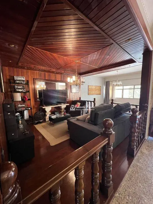 Foto 2 de Sobrado com 5 quartos à venda, 500m2 em Vila Galvão, Guarulhos - SP