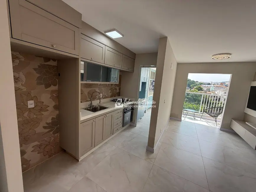 Foto 1 de Apartamento com 2 quartos à venda, 55m2 em Vila Galvão, Guarulhos - SP