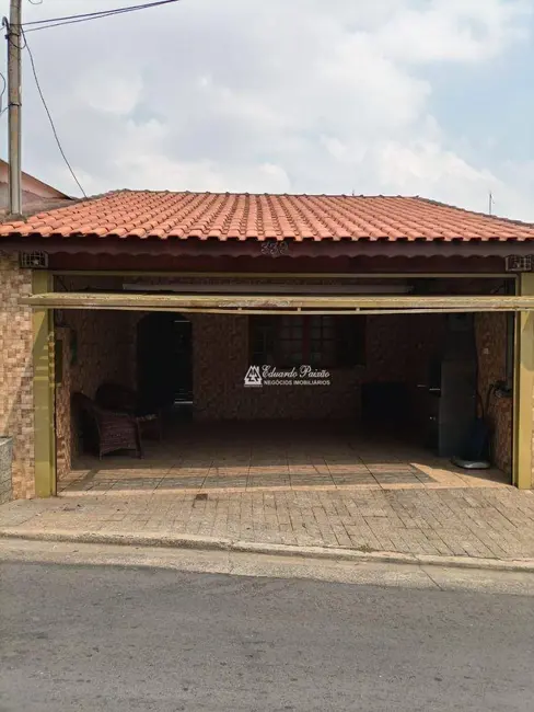 Casa com 3 quartos à venda, 156m2 em Jardim do Papai, Guarulhos - SP - imagem 2 Foto 2 de Casa com 3 quartos à venda, 156m2 em Jardim do Papai, Guarulhos - SP