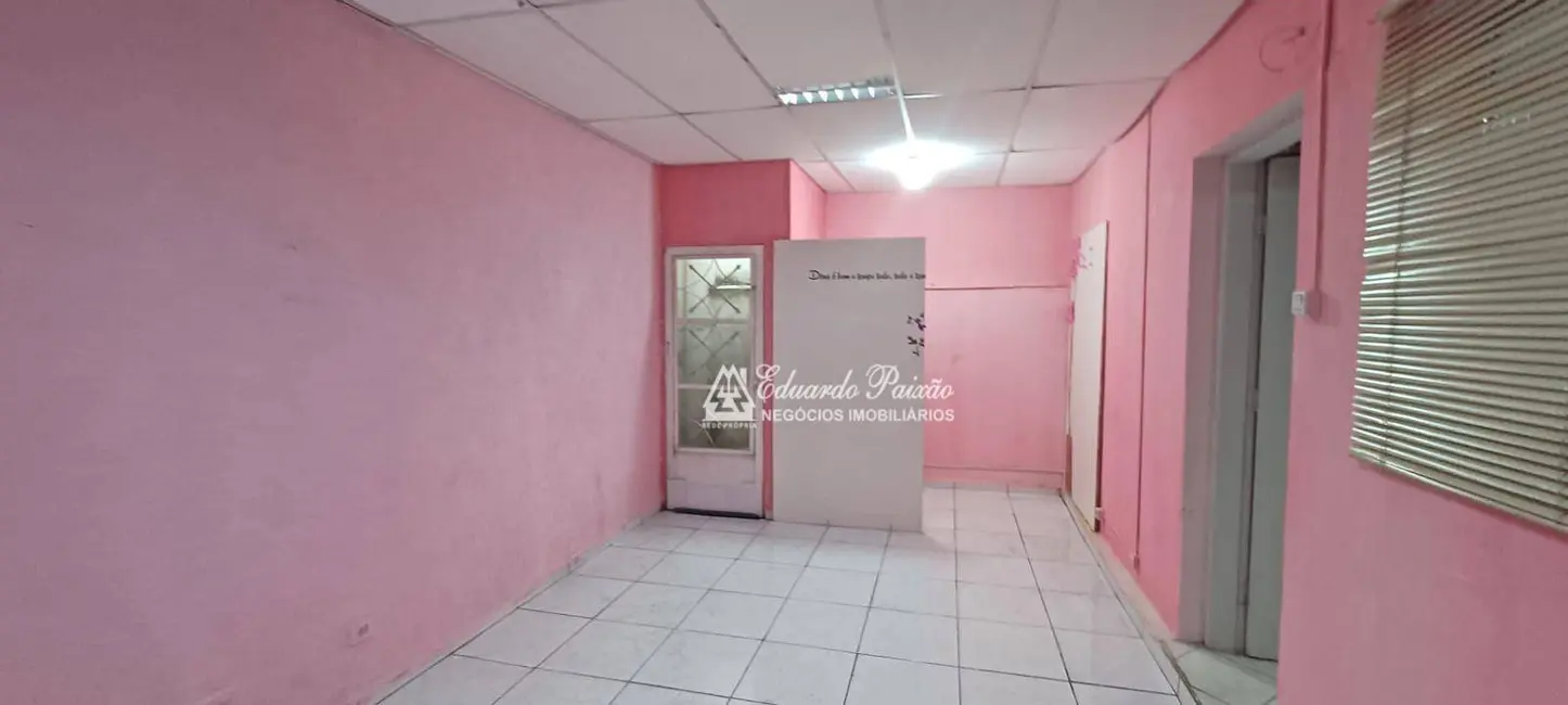 Sobrado com 2 quartos à venda, 745m2 em Centro, Guarulhos - SP - imagem 8 Foto 8 de Sobrado com 2 quartos à venda, 745m2 em Centro, Guarulhos - SP
